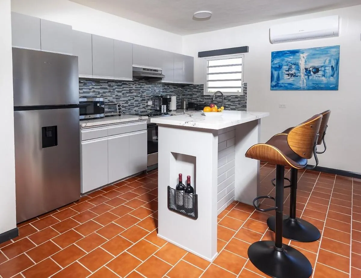 Apartment Deany'S Uptop Luxury Suite 6 The Valley