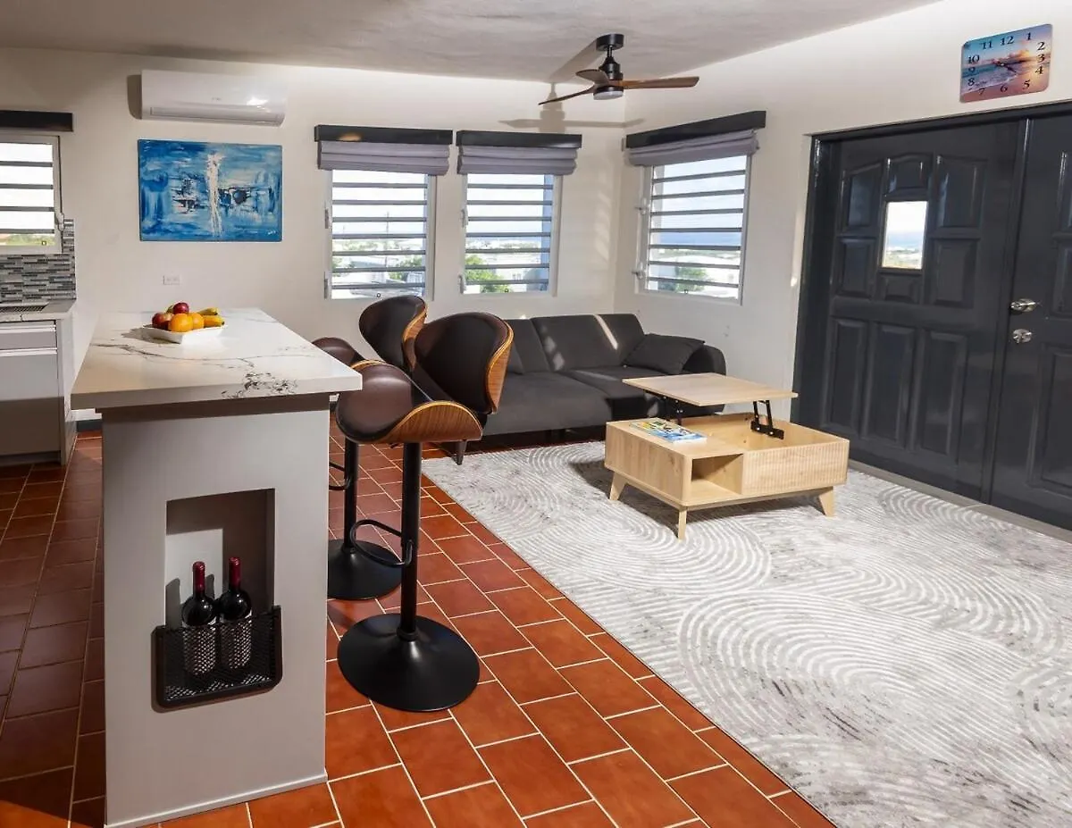Deany'S Uptop Luxury Suite 6 The Valley Anguilla